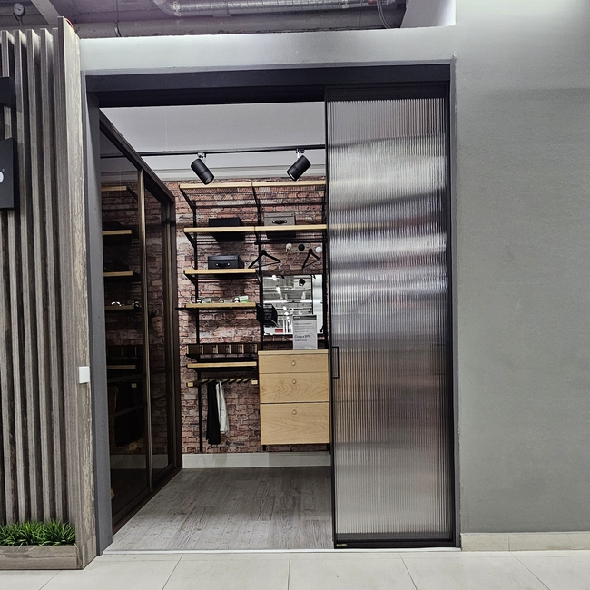  Раздвижная алюминиевая перегородка с тонким профилем, фотография 3